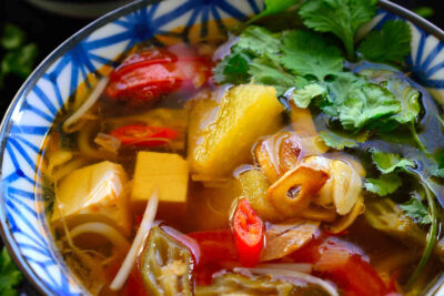receta de sopa vegana vietnamita Canh Chua chay
